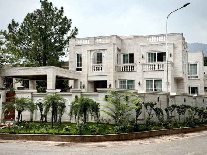 Margalla View House – F-6/3